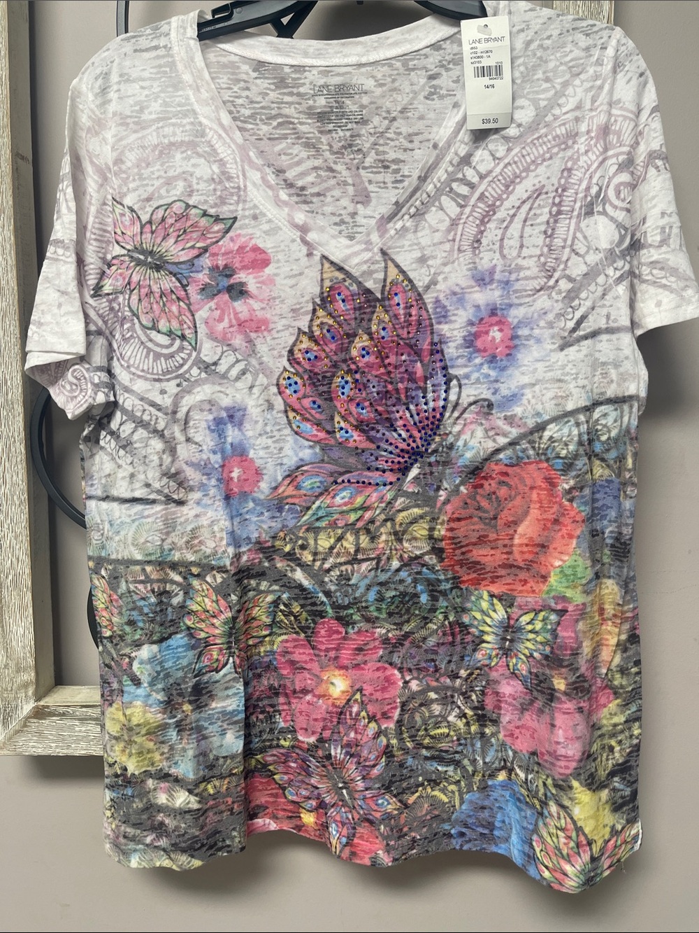 Lane Bryant White V-Neck Butterfly & Multicolor Floral Tee. 14/16